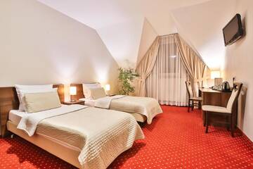 Фото Отель Hotel Kantoria г. Тарнув 4